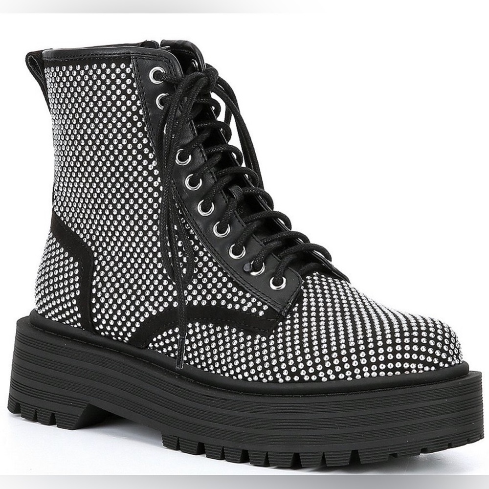 NEW GB Gianni Bini Studded Lug Sole Combat Boots GOTH size 7.5